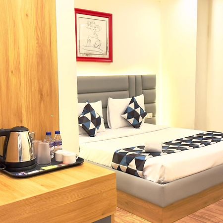 White Ridge Premium Hotel Haiderabad Buitenkant foto