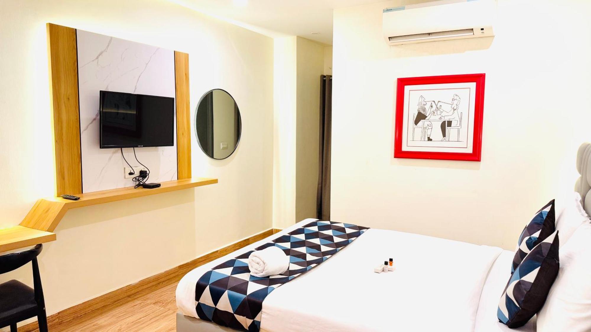White Ridge Premium Hotel Haiderabad Buitenkant foto